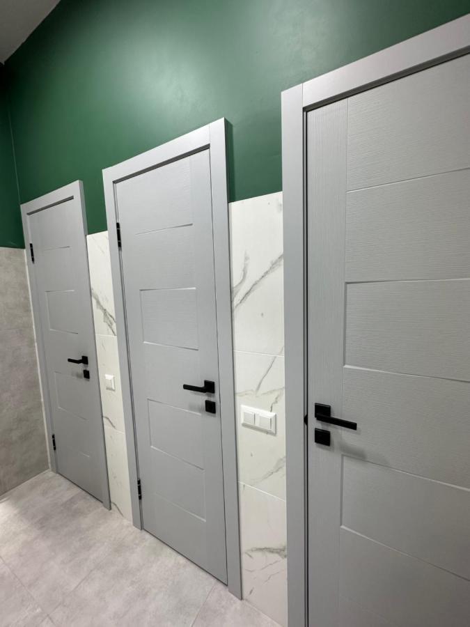 Izzzi Hostel Biszkek Zewnętrze zdjęcie